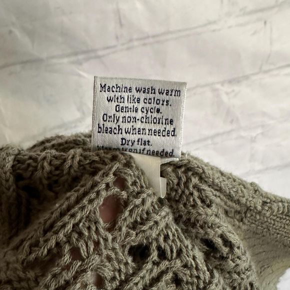 Croft & Barrow Olive Green Short Sleeve Knit Cardigan, Medium, Pre-owned - Picture 7 of 7